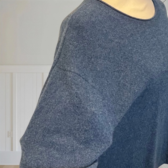 RACHEL ZOE Women's 100% 2-Ply Cashmere Sweater Blue Crewneck Medium Mended - Picture 9 of 11